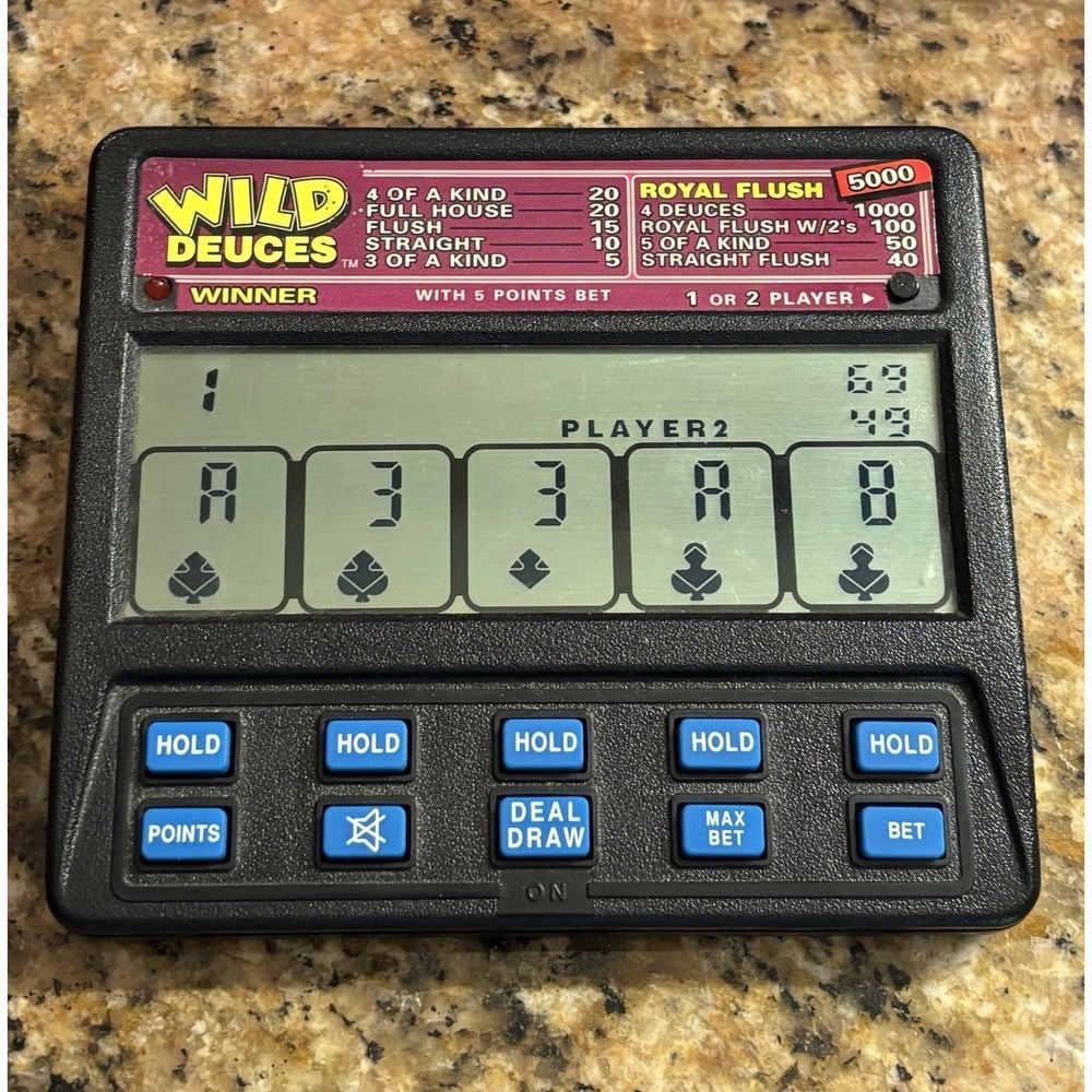 RADICA WILD DEUCES POKER ROYAL FLUSH ELECTRONIC HANDHELD GAME MODEL 1415 - Works